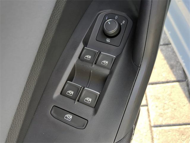 new 2025 Volkswagen Jetta car, priced at $27,300