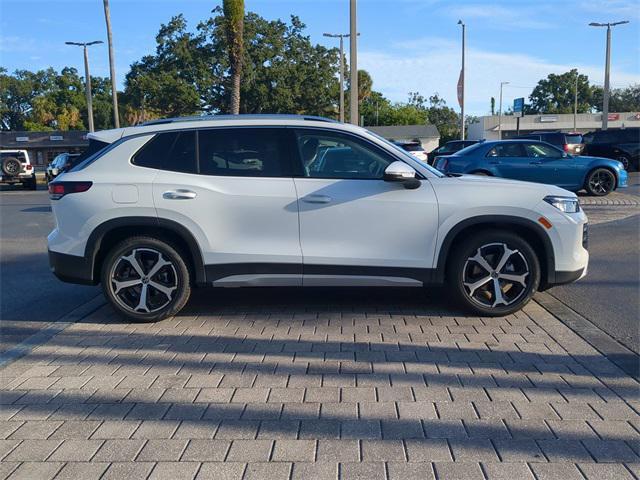 new 2025 Volkswagen Tiguan car, priced at $33,599