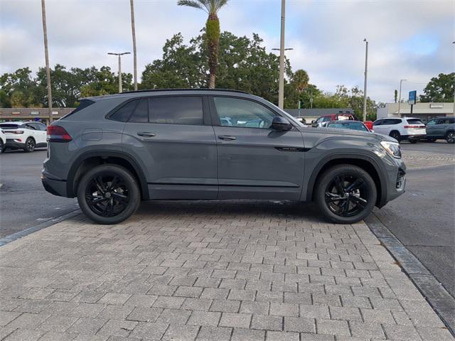 new 2026 Volkswagen Atlas Cross Sport car, priced at $50,131