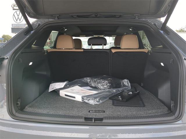 new 2026 Volkswagen Atlas Cross Sport car, priced at $50,131