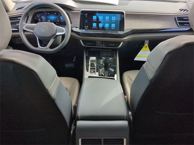 new 2025 Volkswagen Atlas car, priced at $47,195