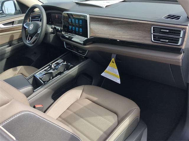 new 2025 Volkswagen Atlas car, priced at $47,195