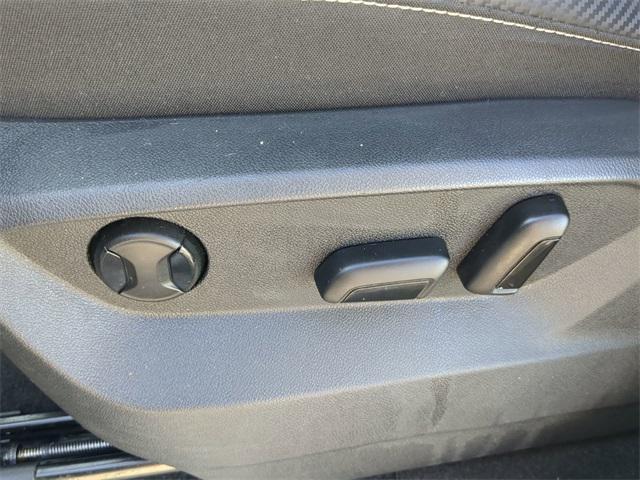 used 2021 Volkswagen Atlas Cross Sport car, priced at $23,625