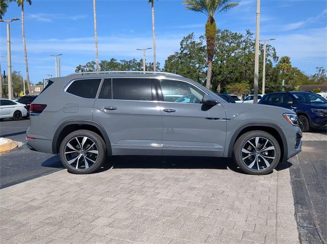 new 2025 Volkswagen Atlas car, priced at $52,562