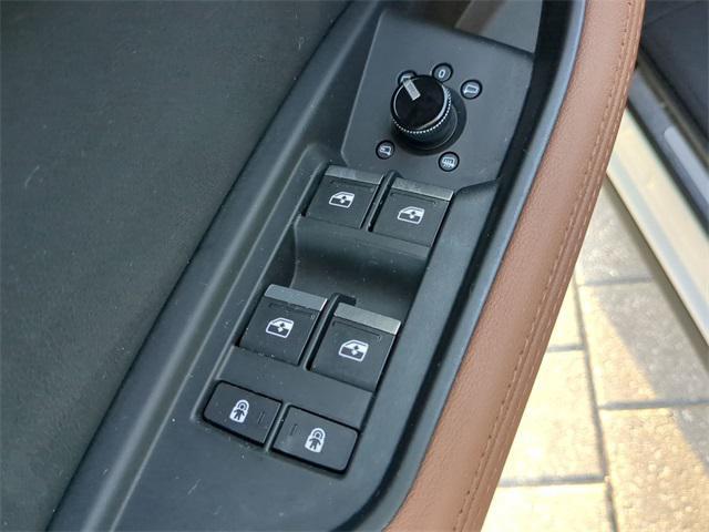 used 2021 Audi e-tron car, priced at $25,990
