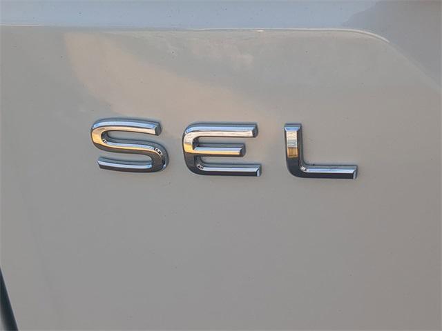 new 2025 Volkswagen Atlas car, priced at $50,810
