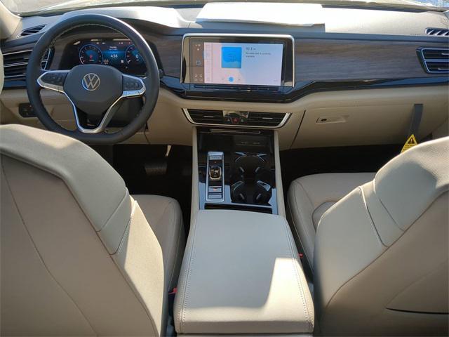 new 2025 Volkswagen Atlas car, priced at $51,452