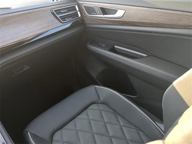 new 2025 Volkswagen Atlas car, priced at $51,344