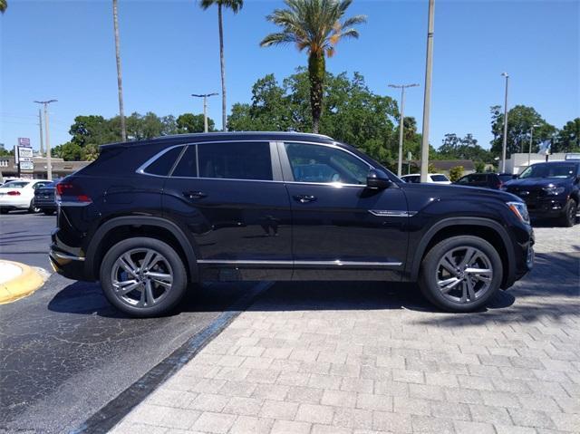 new 2024 Volkswagen Atlas Cross Sport car, priced at $46,717