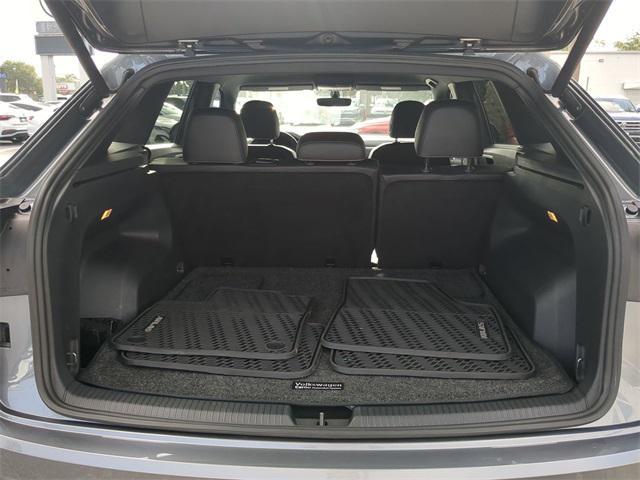 used 2020 Volkswagen Atlas Cross Sport car, priced at $24,475