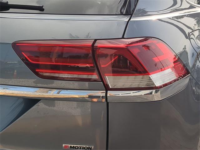 used 2020 Volkswagen Atlas Cross Sport car, priced at $24,475