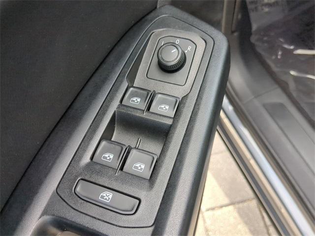 used 2020 Volkswagen Atlas Cross Sport car, priced at $24,475
