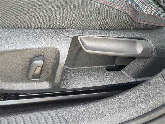 new 2025 Volkswagen Golf GTI car, priced at $32,772