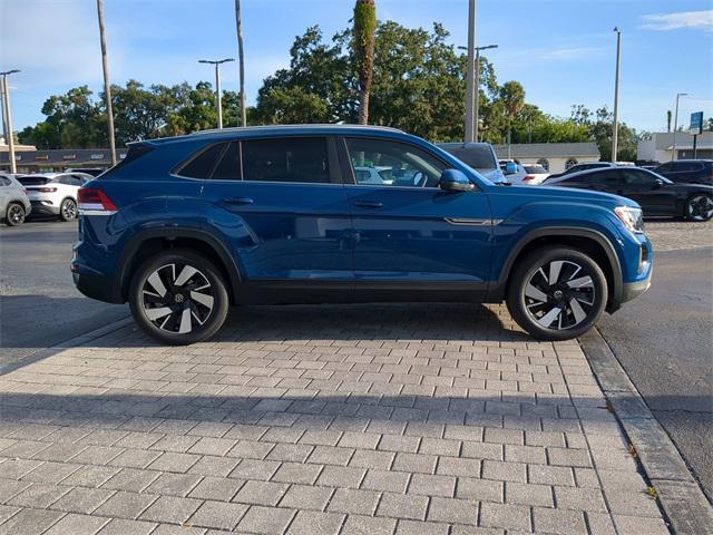 new 2026 Volkswagen Atlas Cross Sport car, priced at $43,562