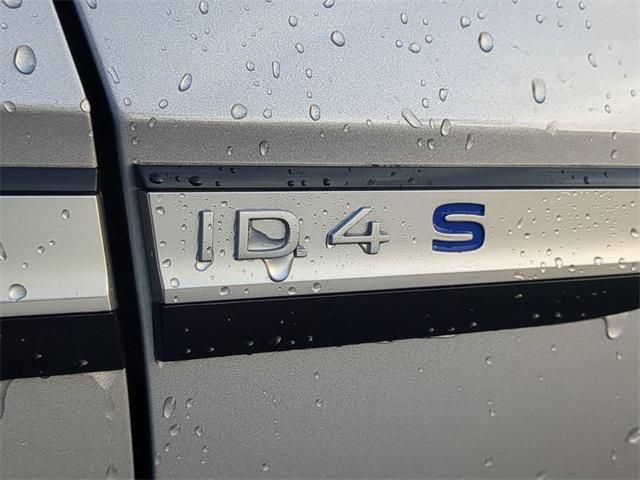 new 2025 Volkswagen ID.4 car, priced at $41,501