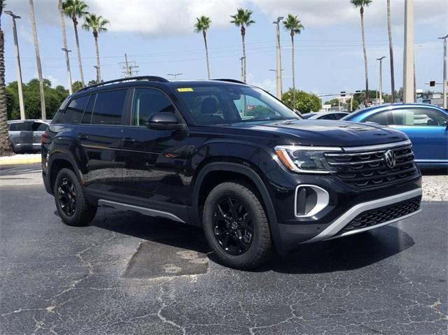 new 2024 Volkswagen Atlas car, priced at $45,650