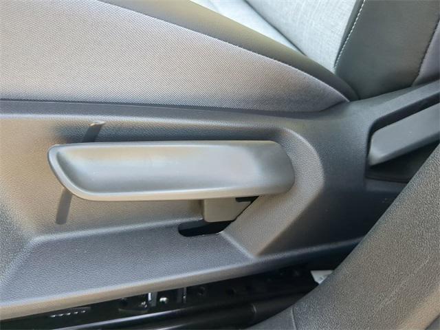 new 2025 Volkswagen ID.4 car, priced at $44,410