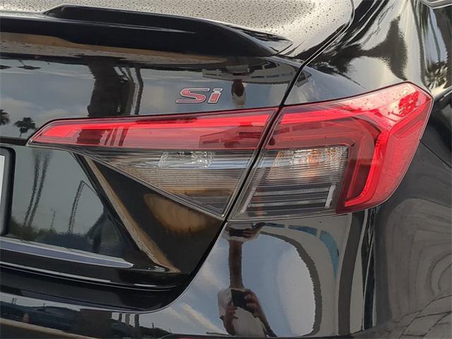 used 2022 Honda Civic Si car, priced at $27,725