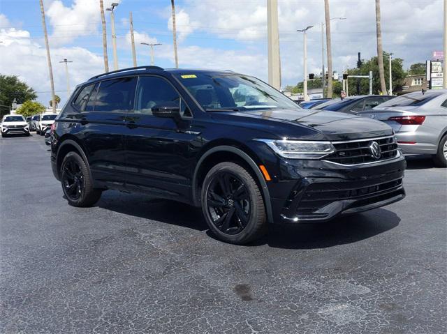 new 2024 Volkswagen Tiguan car, priced at $33,184