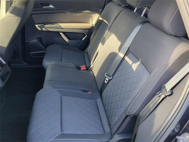 used 2021 Volkswagen Atlas Cross Sport car, priced at $19,990