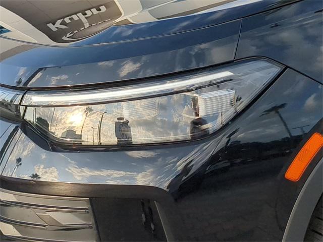 new 2025 Volkswagen Tiguan car, priced at $31,734