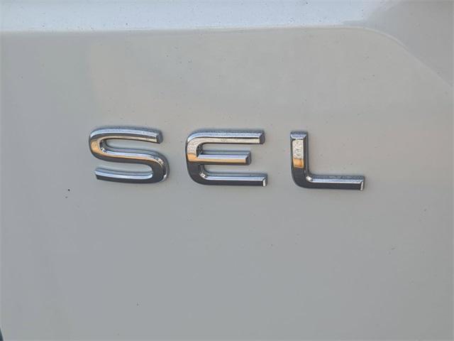 new 2025 Volkswagen Atlas car, priced at $50,810