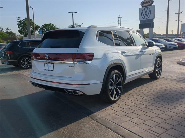 new 2025 Volkswagen Atlas car, priced at $52,310