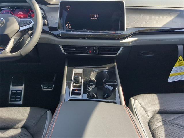 new 2025 Volkswagen Atlas car, priced at $45,450