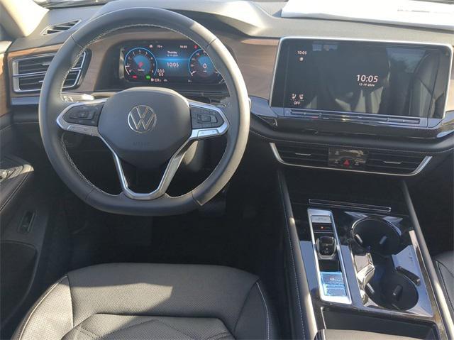 new 2025 Volkswagen Atlas car, priced at $43,100