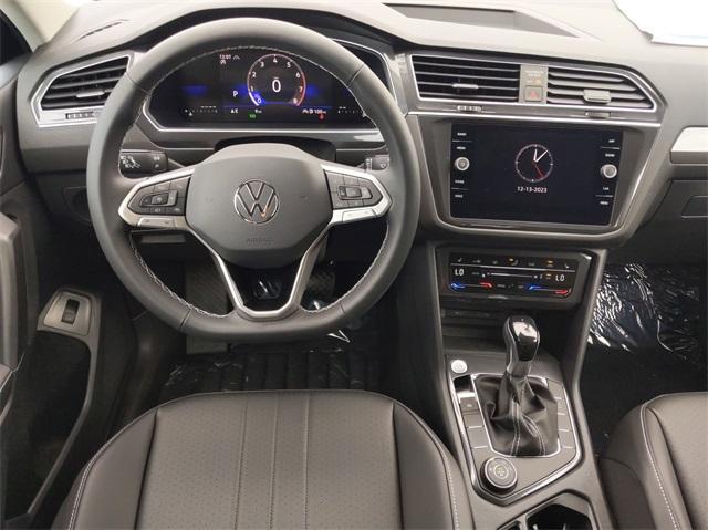 new 2024 Volkswagen Tiguan car, priced at $31,566