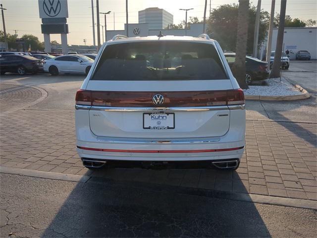 new 2025 Volkswagen Atlas car, priced at $53,310