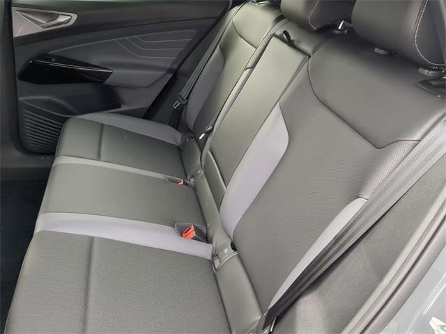 new 2025 Volkswagen ID.4 car, priced at $49,347