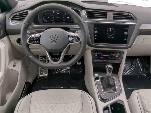 new 2024 Volkswagen Tiguan car, priced at $38,387