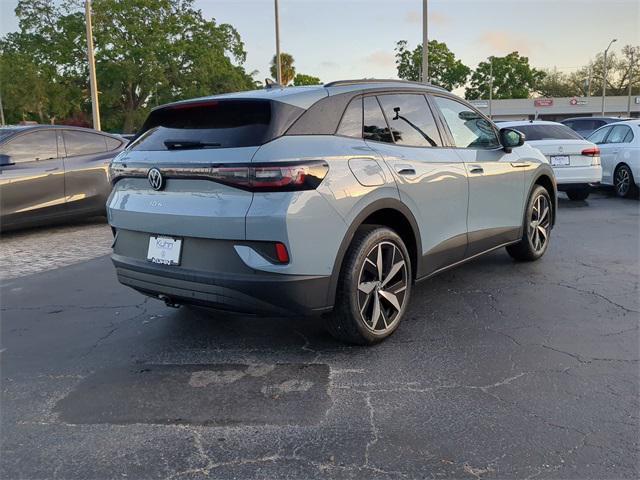new 2025 Volkswagen ID.4 car, priced at $50,213