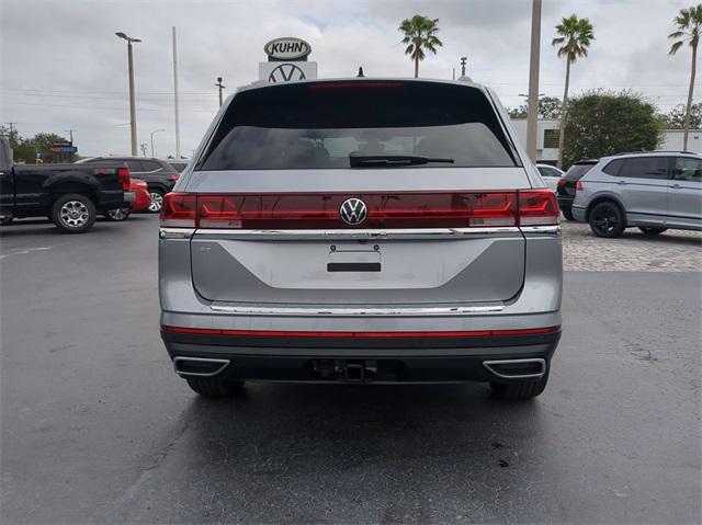 new 2024 Volkswagen Atlas car, priced at $38,111