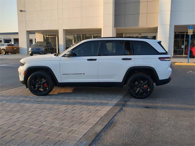 used 2023 Jeep Grand Cherokee car, priced at $31,990