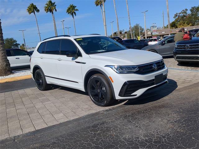 new 2024 Volkswagen Tiguan car, priced at $33,722