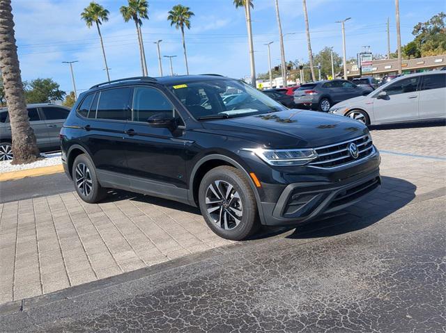 new 2024 Volkswagen Tiguan car, priced at $27,195