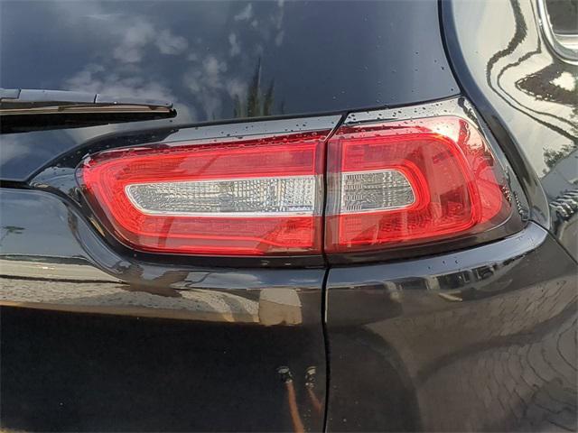 used 2018 Jeep Cherokee car, priced at $16,450