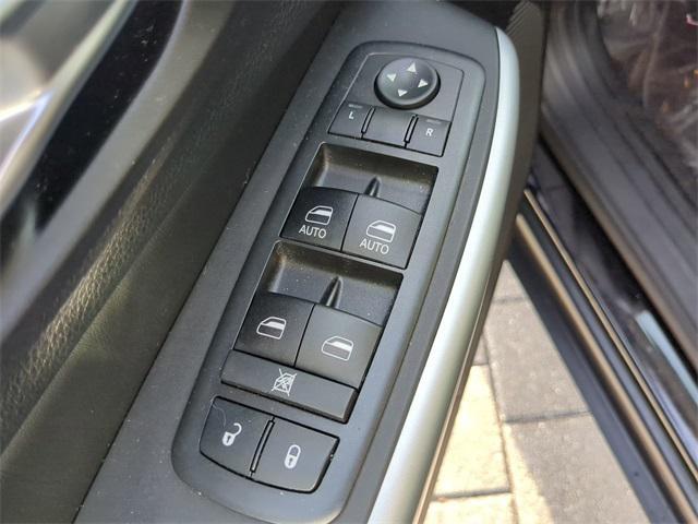 used 2018 Jeep Cherokee car, priced at $16,450