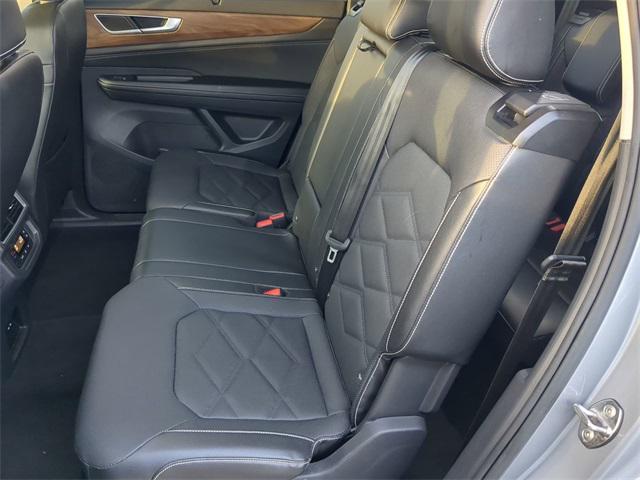 used 2024 Volkswagen Atlas car, priced at $32,990