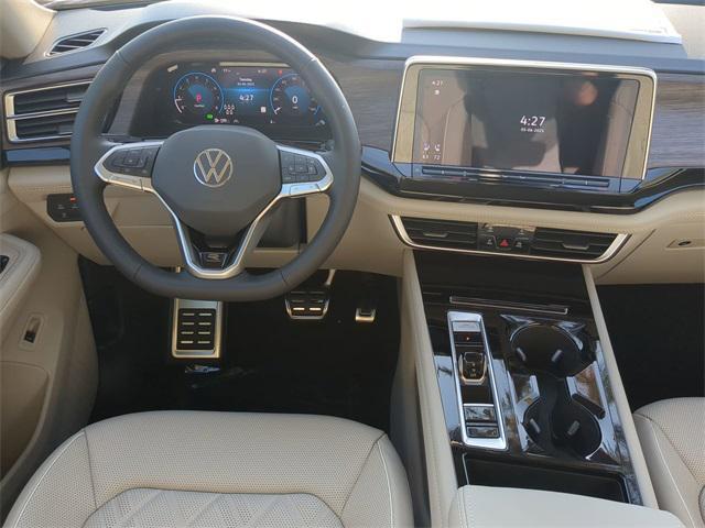 new 2025 Volkswagen Atlas car, priced at $50,810