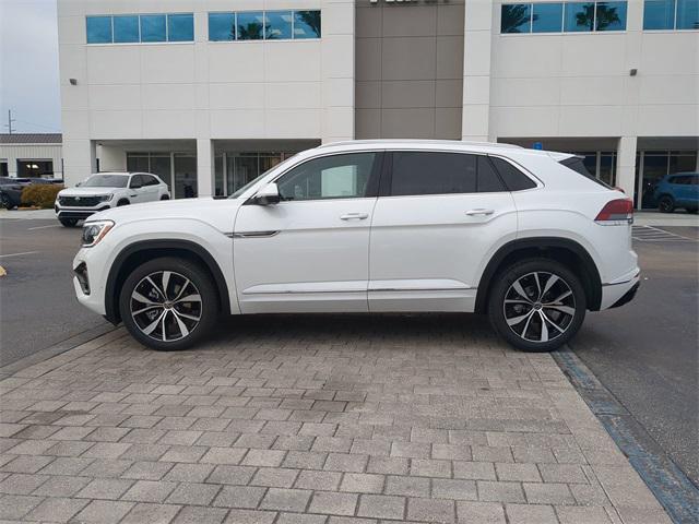 new 2026 Volkswagen Atlas Cross Sport car, priced at $53,880