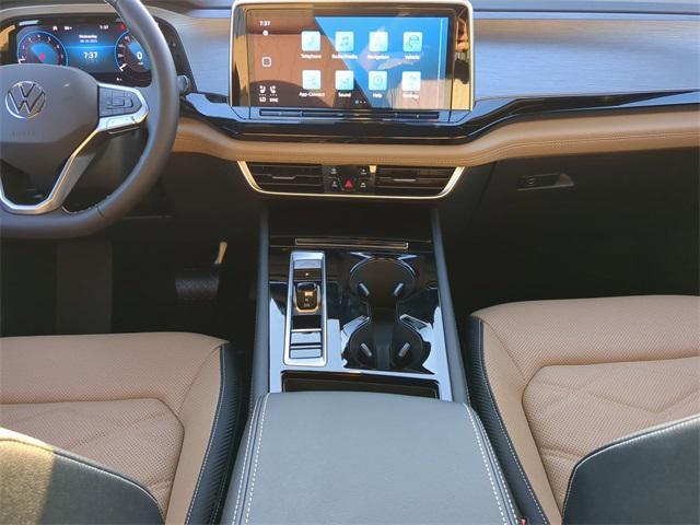 new 2026 Volkswagen Atlas Cross Sport car, priced at $43,042