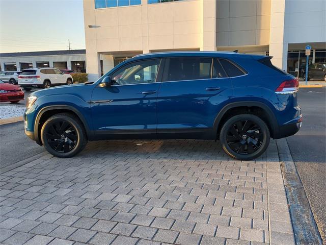 new 2026 Volkswagen Atlas Cross Sport car, priced at $43,042