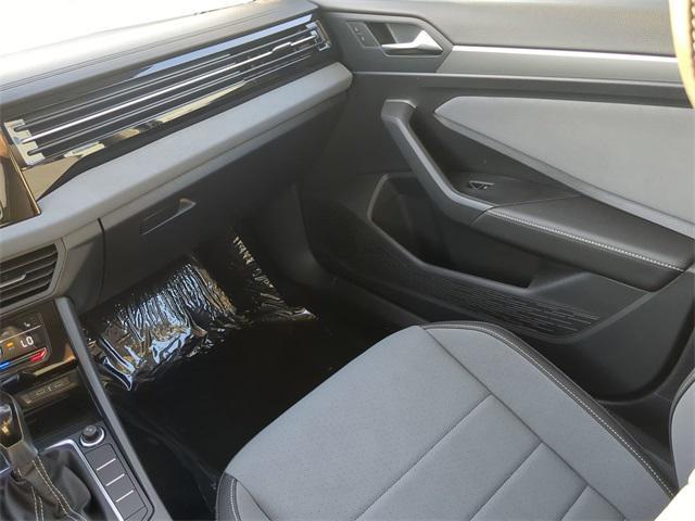 new 2025 Volkswagen Jetta car, priced at $25,800