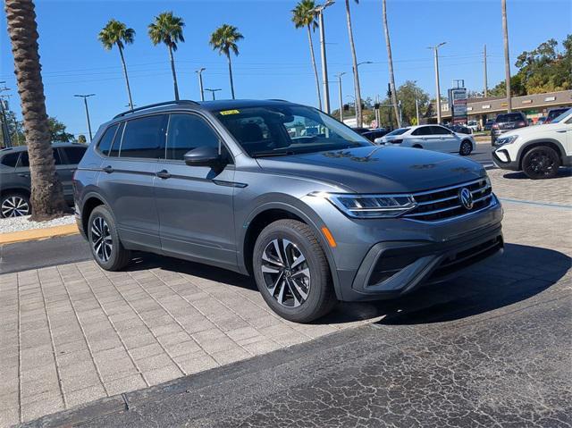 new 2024 Volkswagen Tiguan car, priced at $27,195