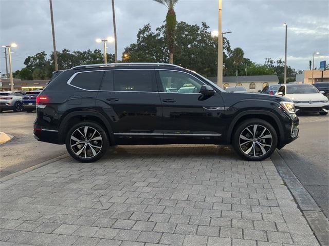 new 2026 Volkswagen Atlas car, priced at $54,318