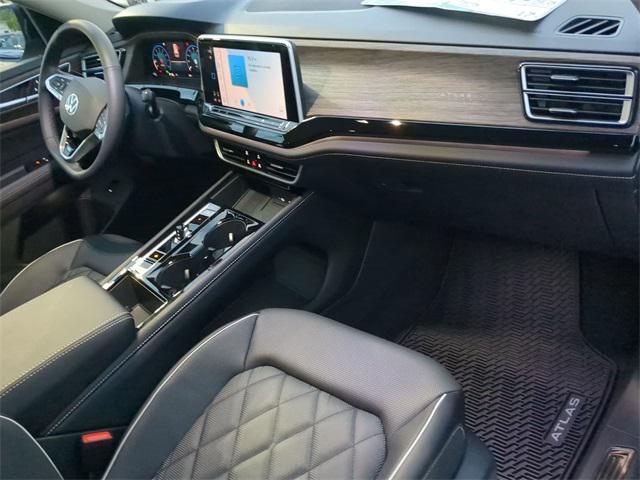 new 2026 Volkswagen Atlas car, priced at $54,318