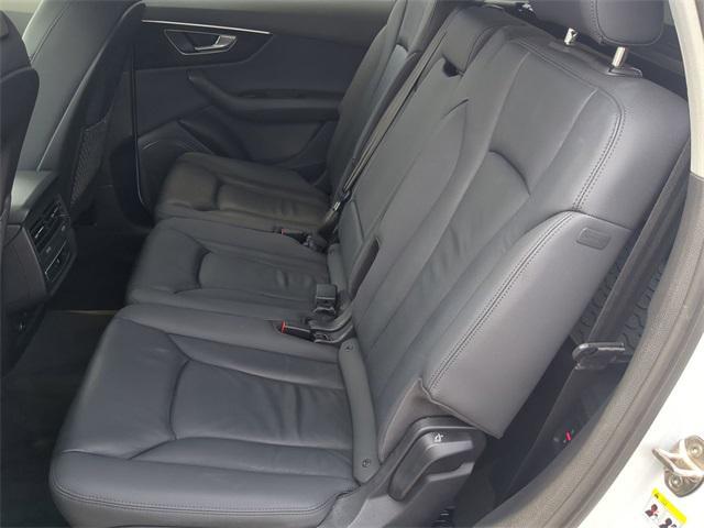 used 2022 Audi Q7 car, priced at $38,990